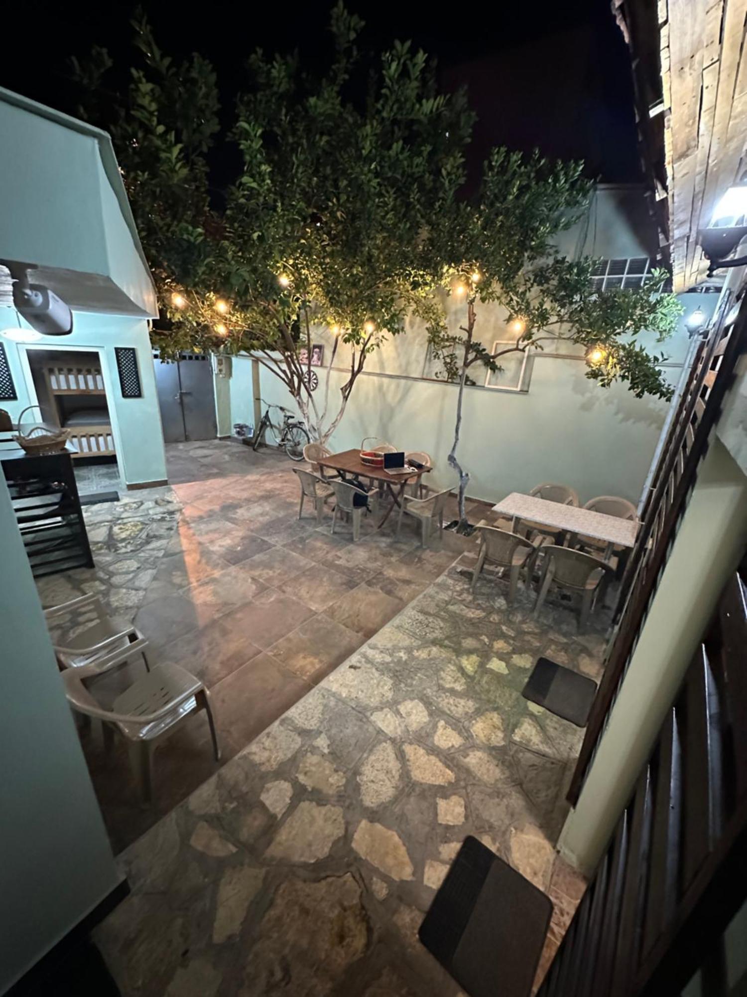 Tirana Lemon Breeze Hostel Eksteriør billede