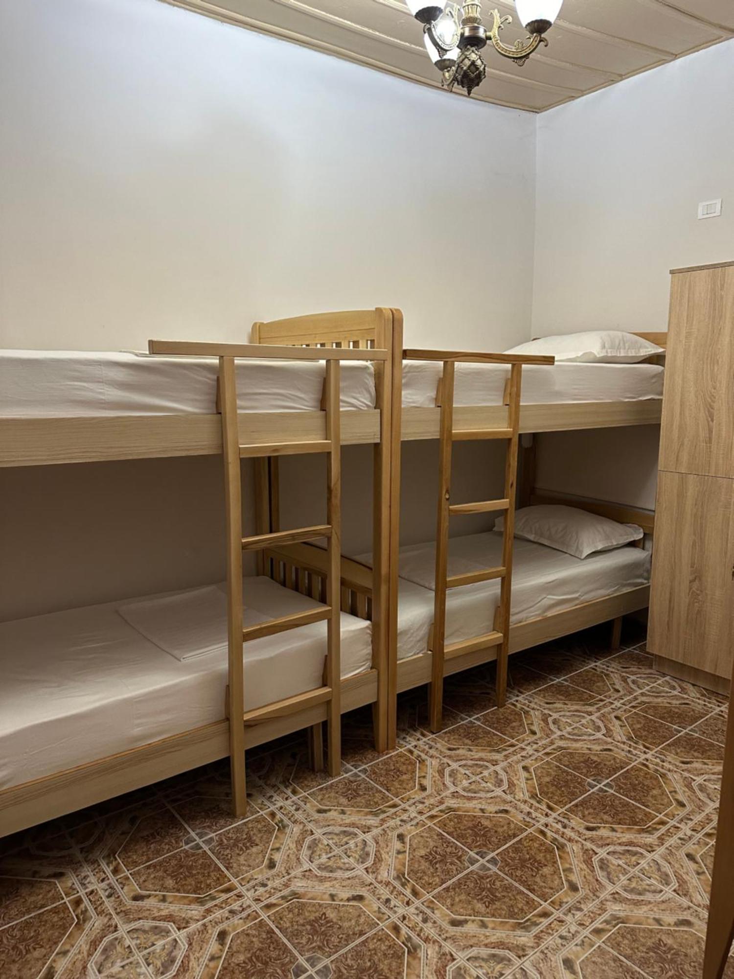 Tirana Lemon Breeze Hostel Eksteriør billede