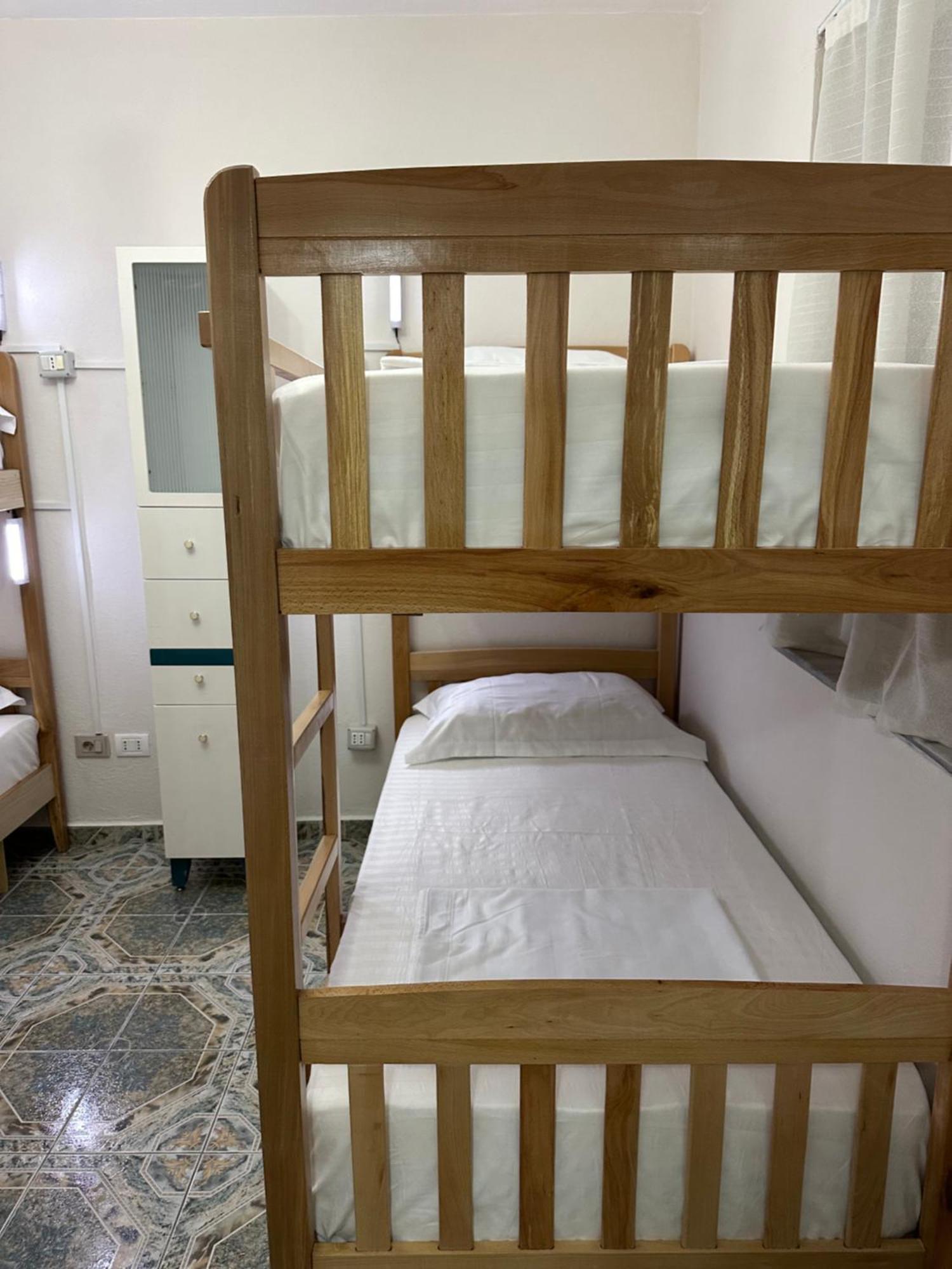 Tirana Lemon Breeze Hostel Eksteriør billede